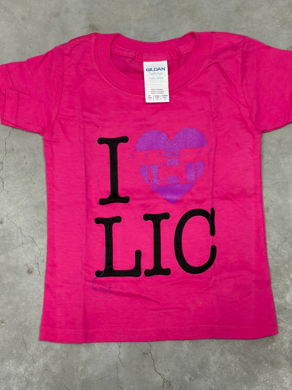 Pink t-shirt with 'I heart LIC' print